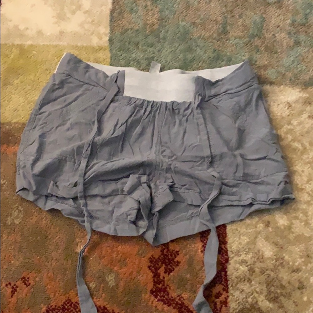 Grey shorts